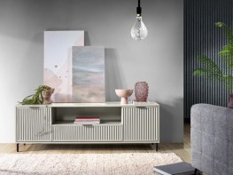 tv-staliukas-ls4